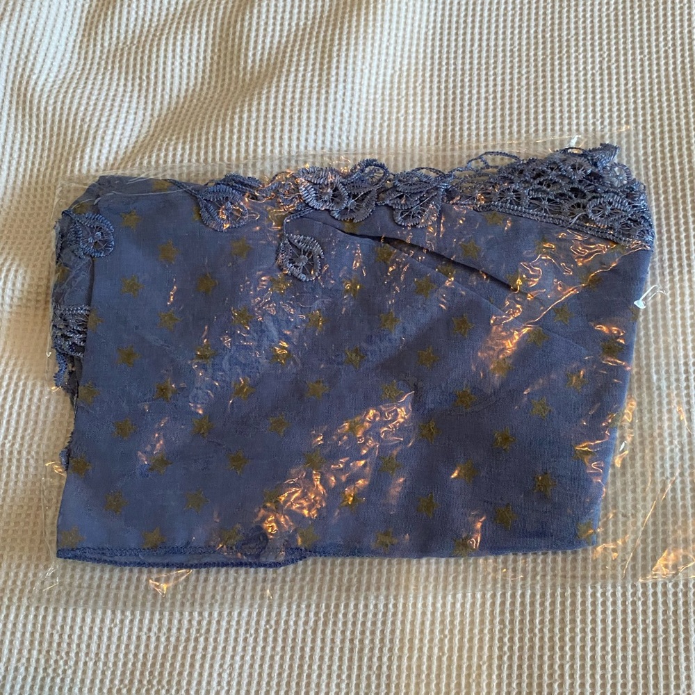 3 for $15! Only Blue Left!! Light triangle scarf with Gold star motif.